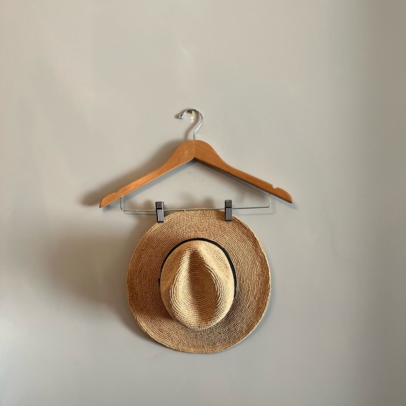 Zara - Straw Hat - Picture 2 of 2